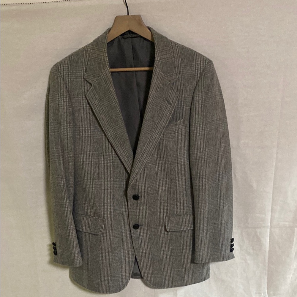 Vintage Men’s Warehouse Gray Plaid Men's Blazer Good Condition 37R